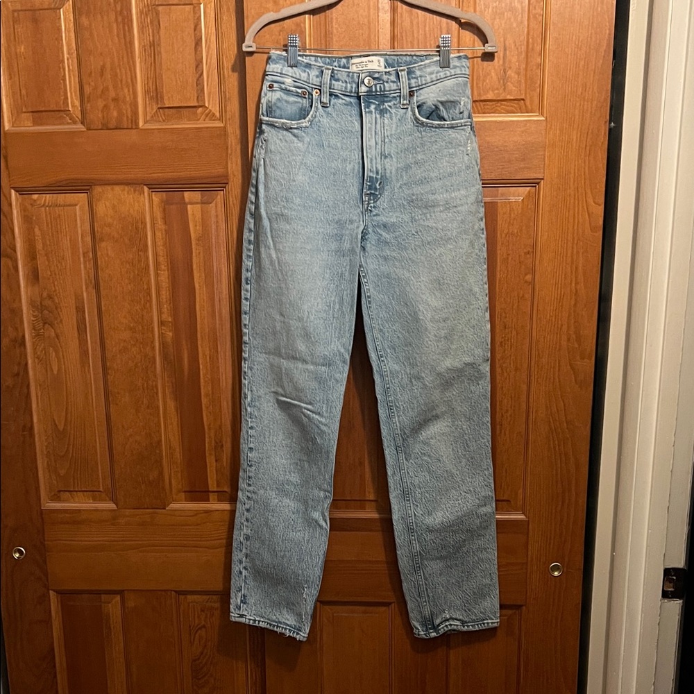 Abercrombie 90’s Straight Jeans